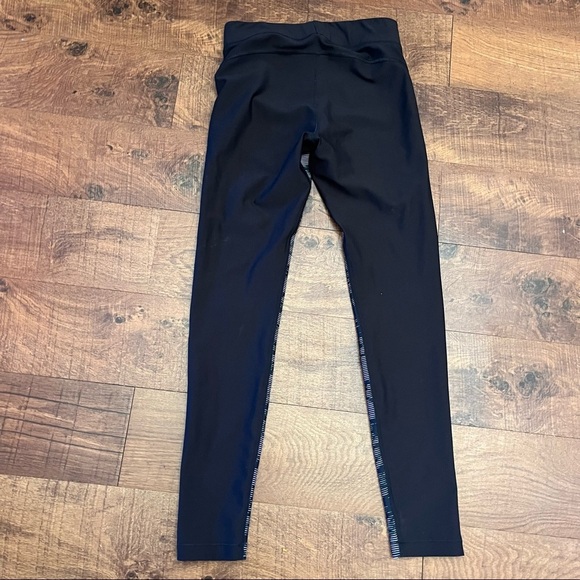 Under Armour Womens compression leggings Sz medium heat gear full length - Picture 5 of 5